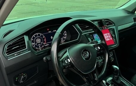 Volkswagen Tiguan II, 2017 год, 2 790 000 рублей, 16 фотография