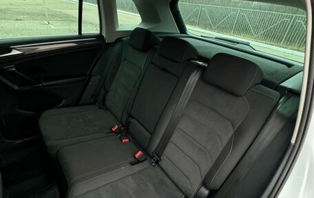 Volkswagen Tiguan II, 2017 год, 2 790 000 рублей, 25 фотография