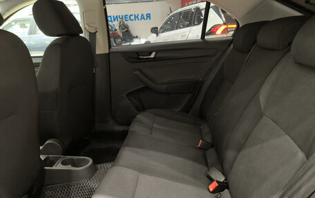 Skoda Rapid I, 2018 год, 1 220 000 рублей, 15 фотография