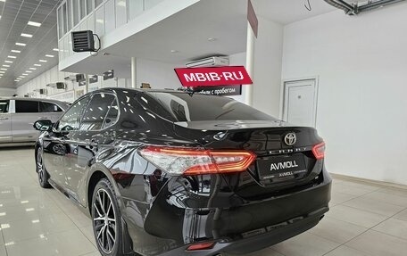 Toyota Camry, 2018 год, 3 089 000 рублей, 6 фотография