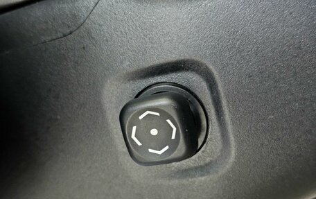 Toyota Camry, 2018 год, 3 089 000 рублей, 13 фотография