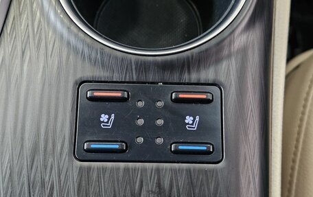 Toyota Camry, 2018 год, 3 089 000 рублей, 23 фотография