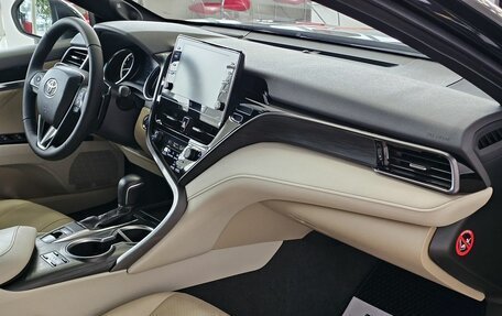 Toyota Camry, 2018 год, 3 089 000 рублей, 20 фотография