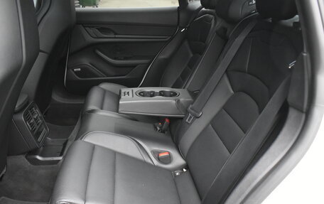 Porsche Taycan I, 2021 год, 6 500 000 рублей, 16 фотография