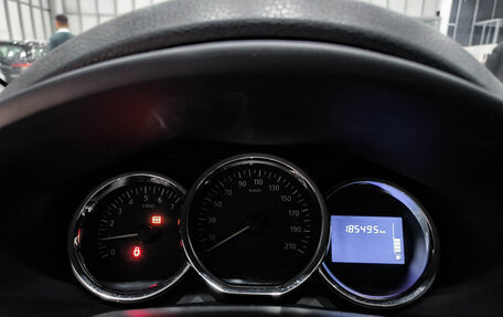 Renault Sandero II рестайлинг, 2017 год, 750 000 рублей, 17 фотография