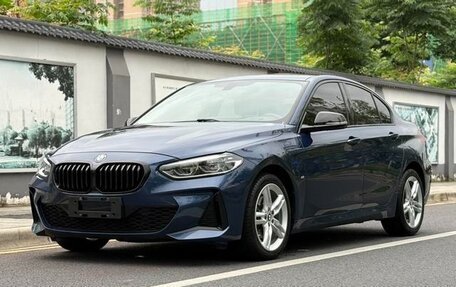 BMW 1 серия, 2022 год, 1 790 000 рублей, 1 фотография