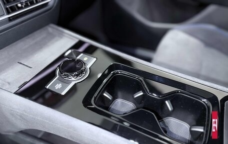 Volkswagen Tiguan, 2025 год, 5 400 000 рублей, 22 фотография