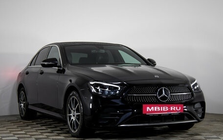 Mercedes-Benz E-Класс, 2020 год, 3 899 000 рублей, 8 фотография