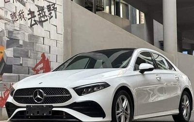 Mercedes-Benz A-Класс, 2024 год, 2 700 000 рублей, 1 фотография