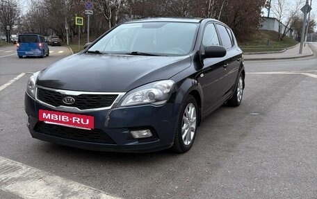 KIA cee'd I рестайлинг, 2011 год, 375 000 рублей, 2 фотография