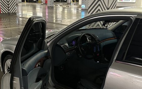 Mercedes-Benz E-Класс, 2002 год, 700 000 рублей, 4 фотография