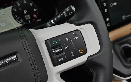 Land Rover Defender II, 2024 год, 11 390 000 рублей, 8 фотография