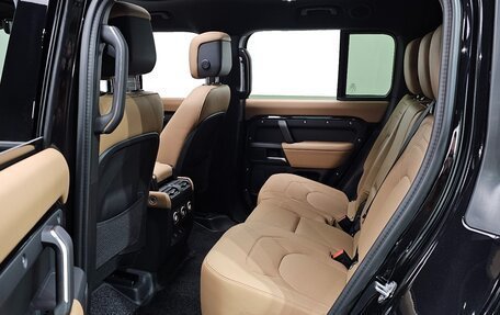 Land Rover Defender II, 2024 год, 11 390 000 рублей, 12 фотография