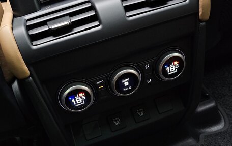 Land Rover Defender II, 2024 год, 11 390 000 рублей, 15 фотография