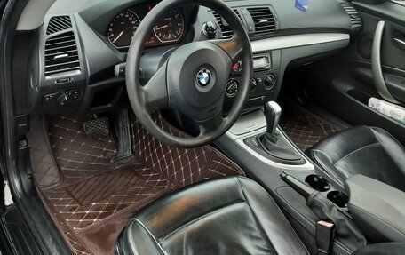 BMW 1 серия, 2010 год, 960 000 рублей, 13 фотография