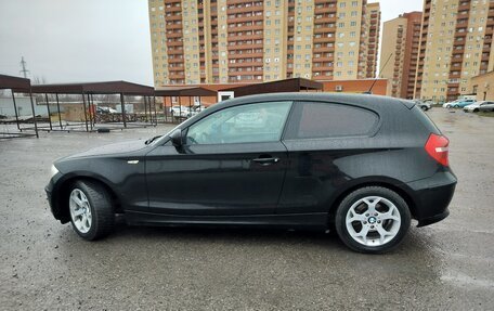 BMW 1 серия, 2010 год, 960 000 рублей, 7 фотография