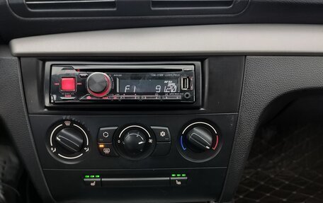 BMW 1 серия, 2010 год, 960 000 рублей, 16 фотография