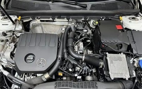 Mercedes-Benz A-Класс, 2024 год, 2 700 000 рублей, 15 фотография