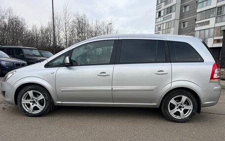 Opel Zafira B, 2013 год, 690 000 рублей, 5 фотография