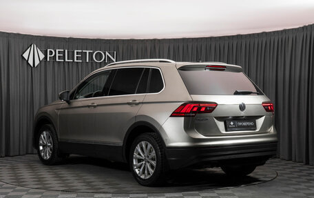 Volkswagen Tiguan II, 2017 год, 1 840 000 рублей, 4 фотография