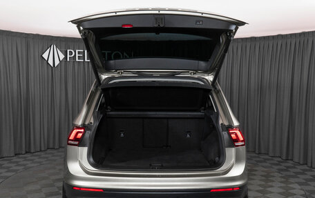 Volkswagen Tiguan II, 2017 год, 1 840 000 рублей, 23 фотография