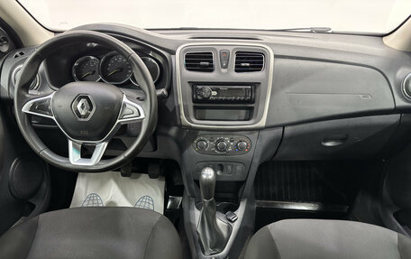 Renault Logan II, 2018 год, 719 000 рублей, 10 фотография