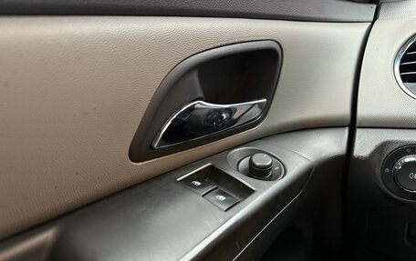 Chevrolet Cruze II, 2013 год, 540 000 рублей, 13 фотография