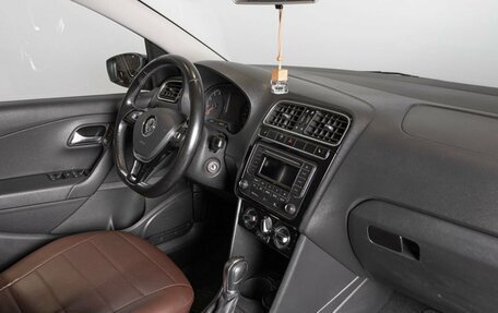 Volkswagen Polo VI (EU Market), 2017 год, 1 156 000 рублей, 4 фотография