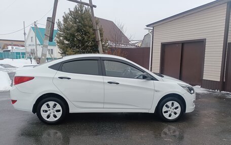 Hyundai Solaris II рестайлинг, 2014 год, 1 170 000 рублей, 4 фотография