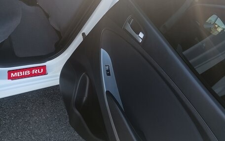 Hyundai Solaris II рестайлинг, 2014 год, 1 170 000 рублей, 13 фотография