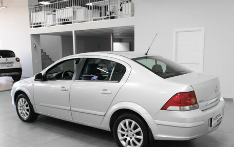 Opel Astra H, 2013 год, 740 000 рублей, 3 фотография