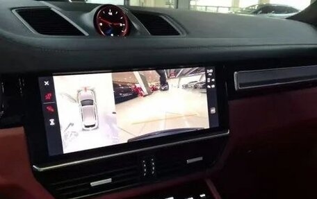 Porsche Cayenne III, 2022 год, 14 588 558 рублей, 10 фотография