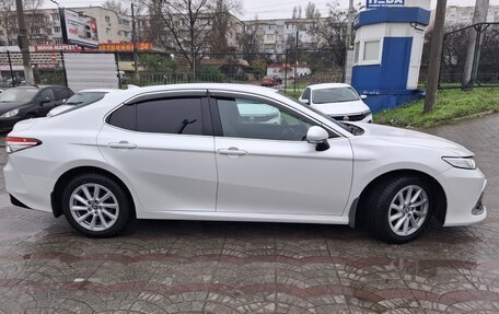 Toyota Camry, 2021 год, 3 000 000 рублей, 10 фотография