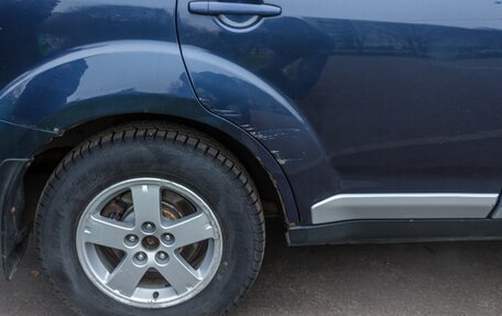 Mitsubishi Outlander III рестайлинг 3, 2007 год, 700 000 рублей, 14 фотография