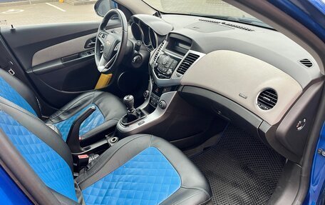 Chevrolet Cruze II, 2011 год, 735 000 рублей, 15 фотография