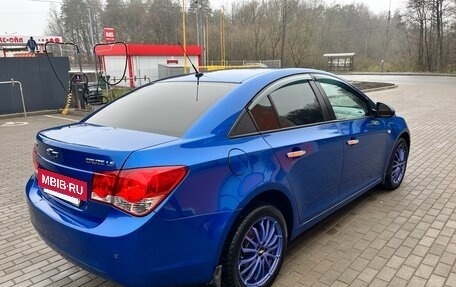 Chevrolet Cruze II, 2011 год, 735 000 рублей, 9 фотография