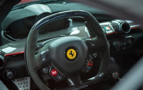 Ferrari LaFerrari, 2014 год, 500 000 000 рублей, 9 фотография