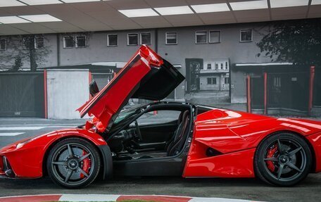 Ferrari LaFerrari, 2014 год, 500 000 000 рублей, 7 фотография