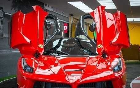 Ferrari LaFerrari, 2014 год, 500 000 000 рублей, 2 фотография