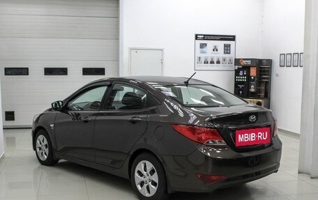 Hyundai Solaris II рестайлинг, 2015 год, 1 099 000 рублей, 2 фотография