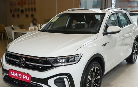 Volkswagen T-Roc I, 2025 год, 2 300 000 рублей, 1 фотография