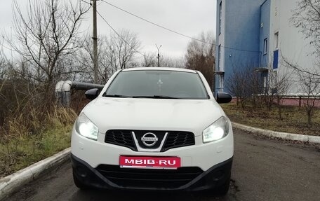 Nissan Qashqai, 2010 год, 930 000 рублей, 1 фотография