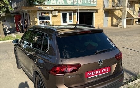 Volkswagen Tiguan II, 2018 год, 2 150 000 рублей, 4 фотография