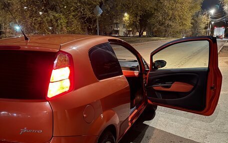 Fiat Punto III Punto Evo рестайлинг, 2006 год, 289 000 рублей, 16 фотография