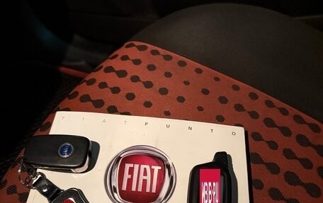 Fiat Punto III Punto Evo рестайлинг, 2006 год, 289 000 рублей, 21 фотография