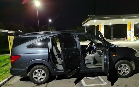 SsangYong Rodius I, 2007 год, 670 000 рублей, 8 фотография