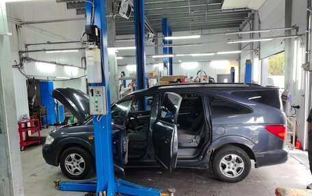 SsangYong Rodius I, 2007 год, 670 000 рублей, 7 фотография