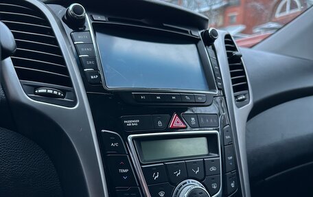 Hyundai i30 II рестайлинг, 2013 год, 920 000 рублей, 14 фотография