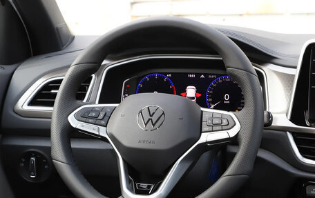 Volkswagen T-Roc I, 2025 год, 2 300 000 рублей, 9 фотография