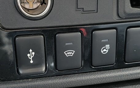 Mitsubishi Outlander III рестайлинг 3, 2018 год, 2 200 000 рублей, 19 фотография